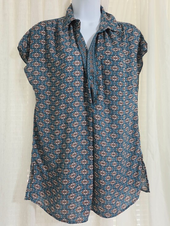 Max Studio Tops - Max Studio Blue Floral Short Sleeve Henley Top